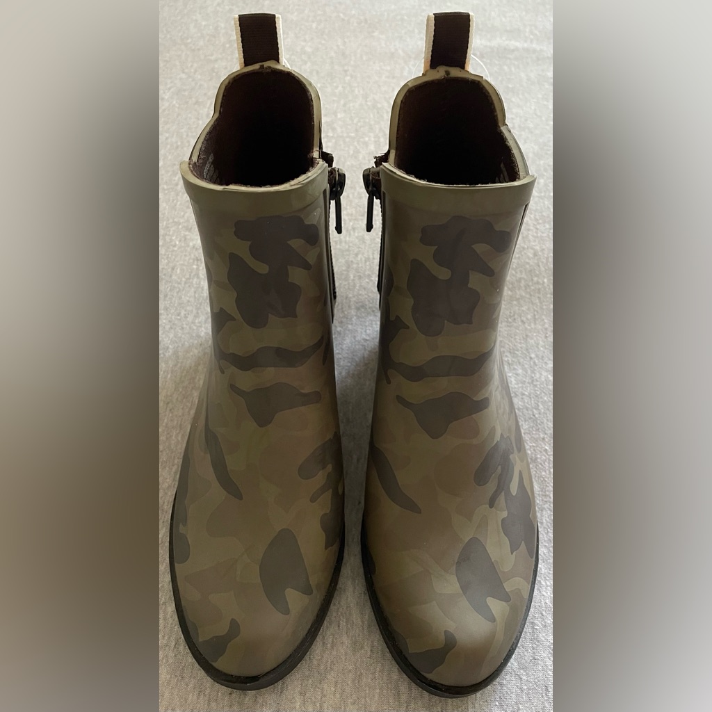 Lucky Brand Womens Size 5 Basel H2o Green Camo Heeled Short Boot